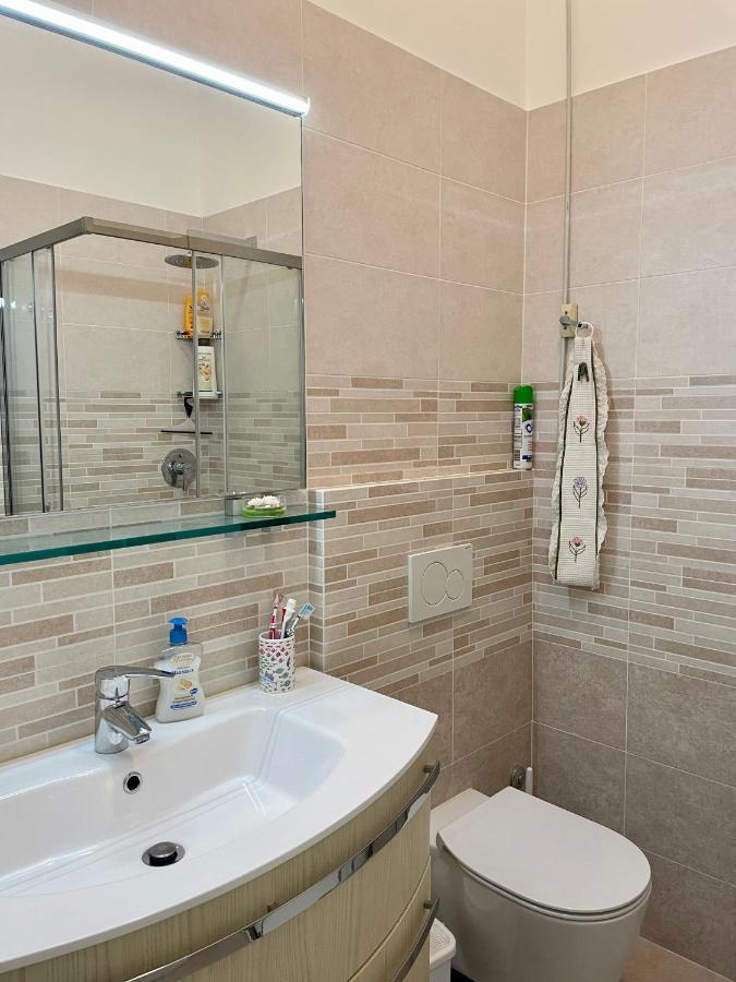 فيلا Residenza Mayla لينانو سابيادورو المظهر الخارجي الصورة